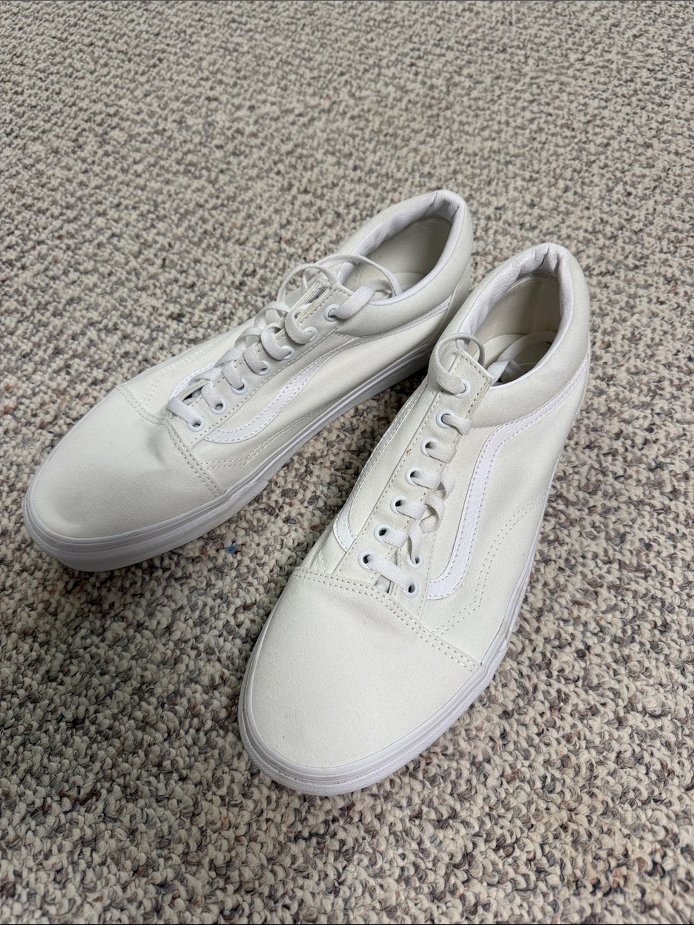 Vans Men's Classic White Low-Top Sneakers